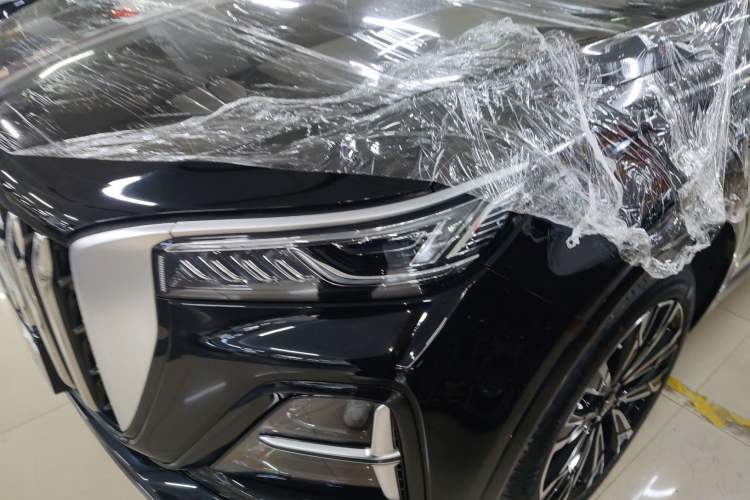 Used Hongqi HS5 2023 2.0T Four-Wheel Drive Flagship Pro Edition Left Front Headlight