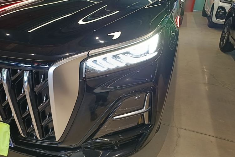 Used Hongqi HS5 2023 2.0T Four-Wheel Drive Flagship Pro Edition Left Front Headlight