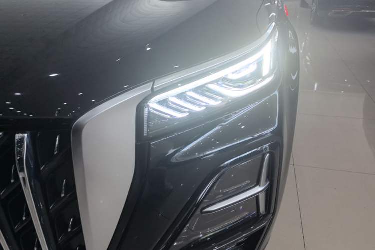 Used Hongqi HS5 2023 2.0T Qixiang Pro Edition Left Front Headlight
