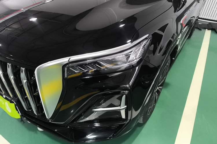 Used Hongqi HS5 2023 2.0T Four-Wheel Drive Flagship Pro Edition Left Front Headlight
