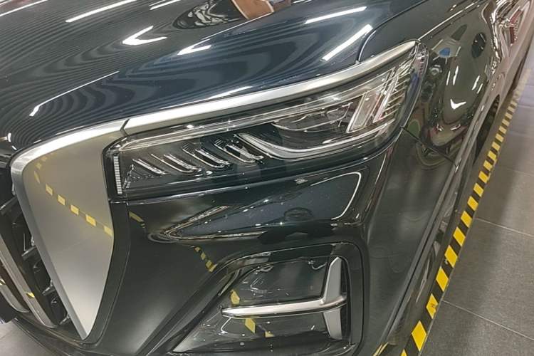 Used Hongqi HS5 2023 2.0T Qixiang Pro Edition Left Front Headlight