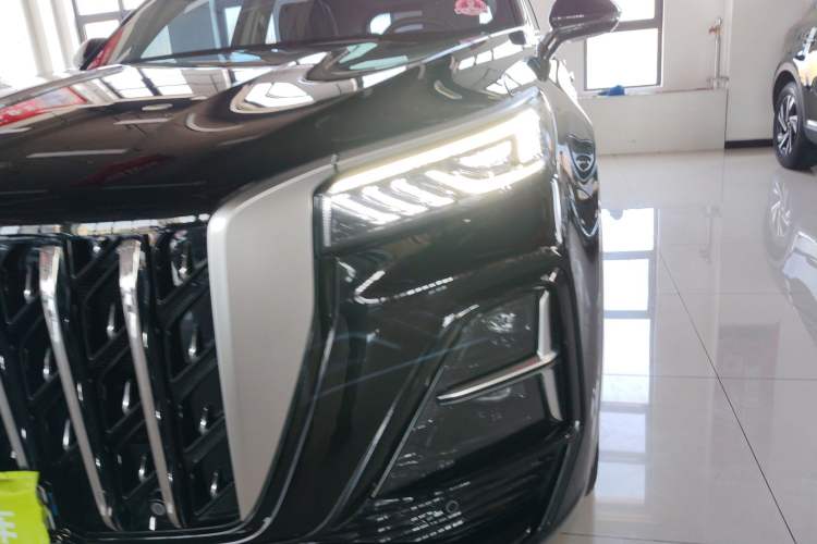 Used Hongqi HS5 2023 2.0T Four-Wheel Drive Flagship Pro Edition Left Front Headlight