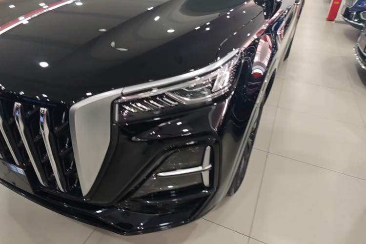 Used Hongqi HS5 2023 2.0T Qixiang Pro 500 000th Unit Commemorative Edition Left Front Headlight