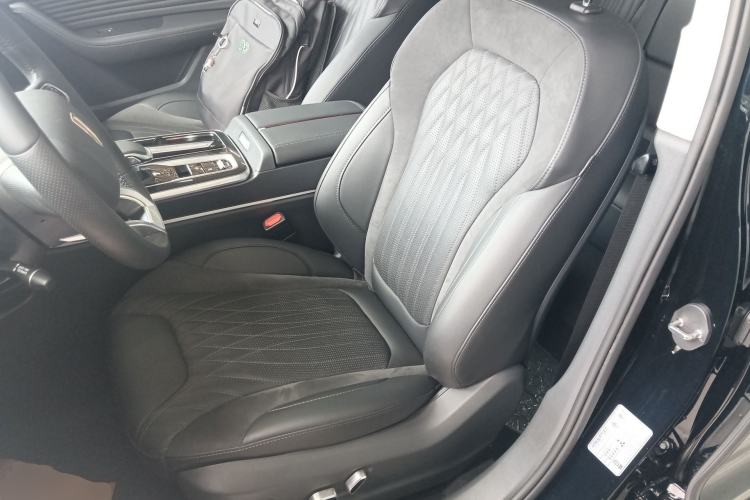 Used Hongqi HS5 2023 2.0T Qixiang Pro Edition Left Front Seat