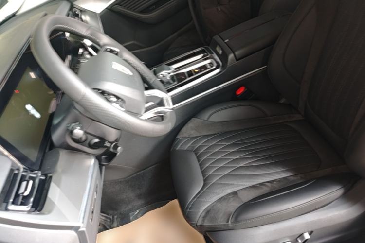 Used Hongqi HS5 2023 2.0T Qixiang Pro Edition Left Front Seat