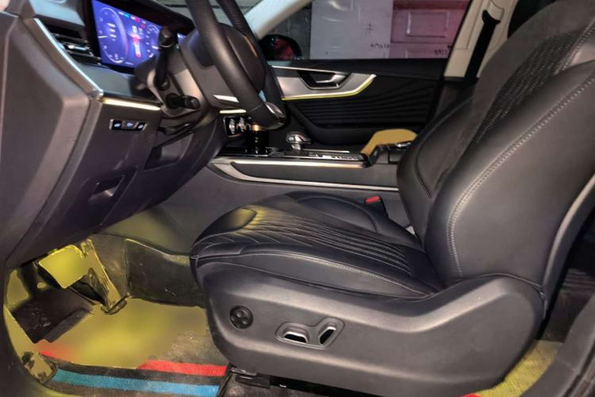 Used Hongqi HS5 2023 2.0T Qixiang Pro Edition Left Front Seat