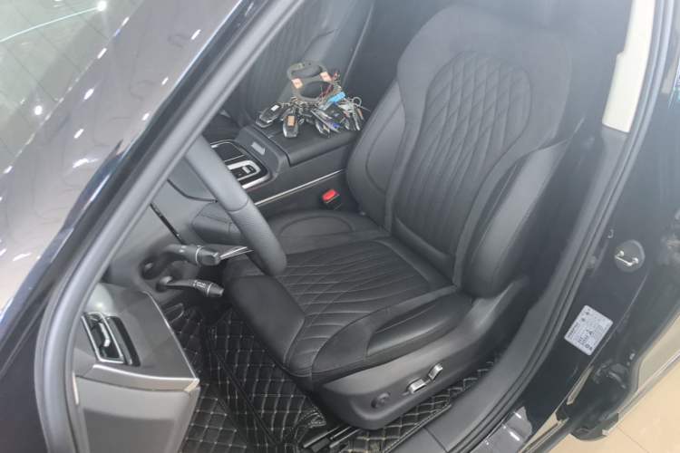 Used Hongqi HS5 2023 2.0T Qixiang Pro Edition Left Front Seat