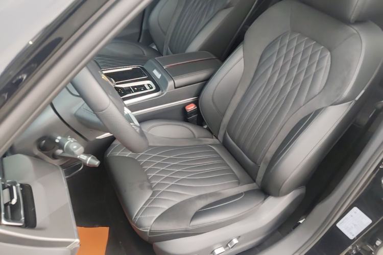Used Hongqi HS5 2023 2.0T Four-Wheel Drive Flagship Pro Edition Left Front Seat