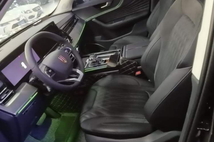 Used Hongqi HS5 2023 2.0T Qixiang Pro Edition Left Front Seat