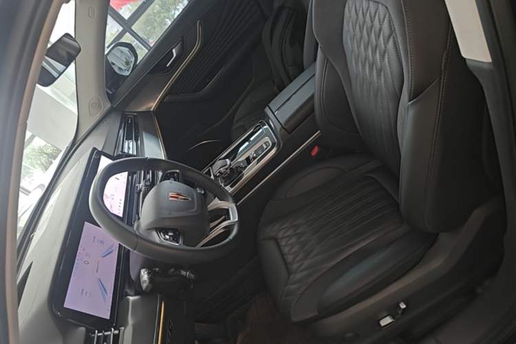 Used Hongqi HS5 2023 2.0T Qixiang Pro Edition Left Front Seat