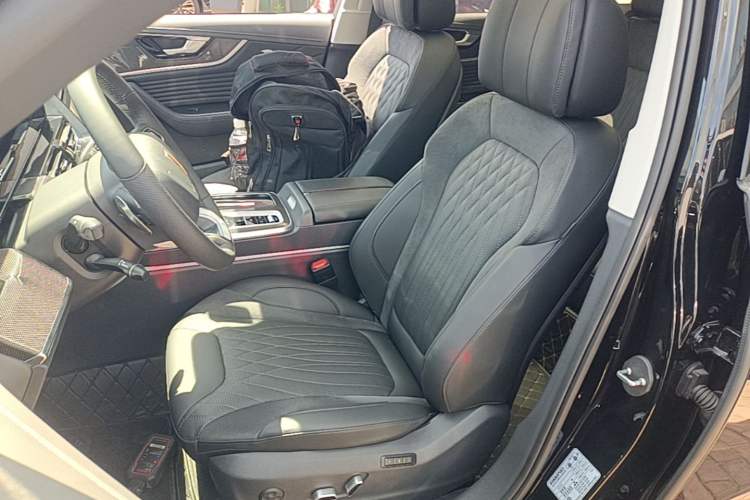 Used Hongqi HS5 2023 2.0T Flagship Pro Edition Left Front Seat