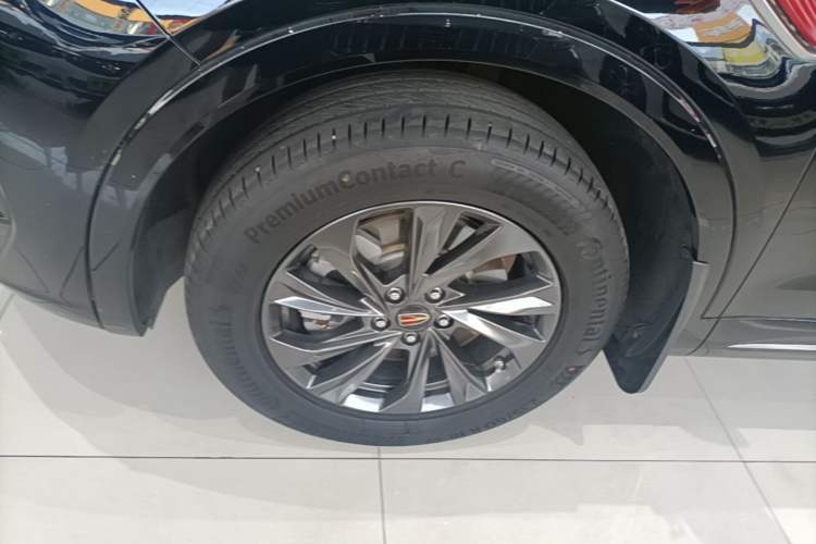 Used Hongqi HS5 2023 2.0T Qixiang Pro Edition Left Front Wheel Hub