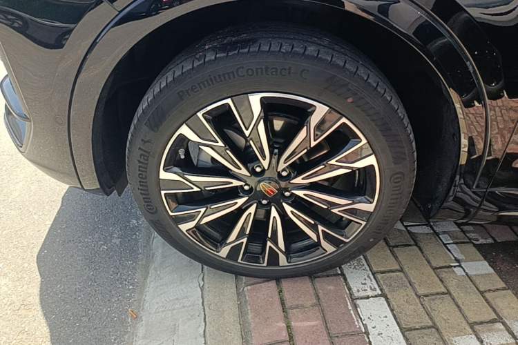 Used Hongqi HS5 2023 2.0T Flagship Pro Edition Left Front Wheel Hub
