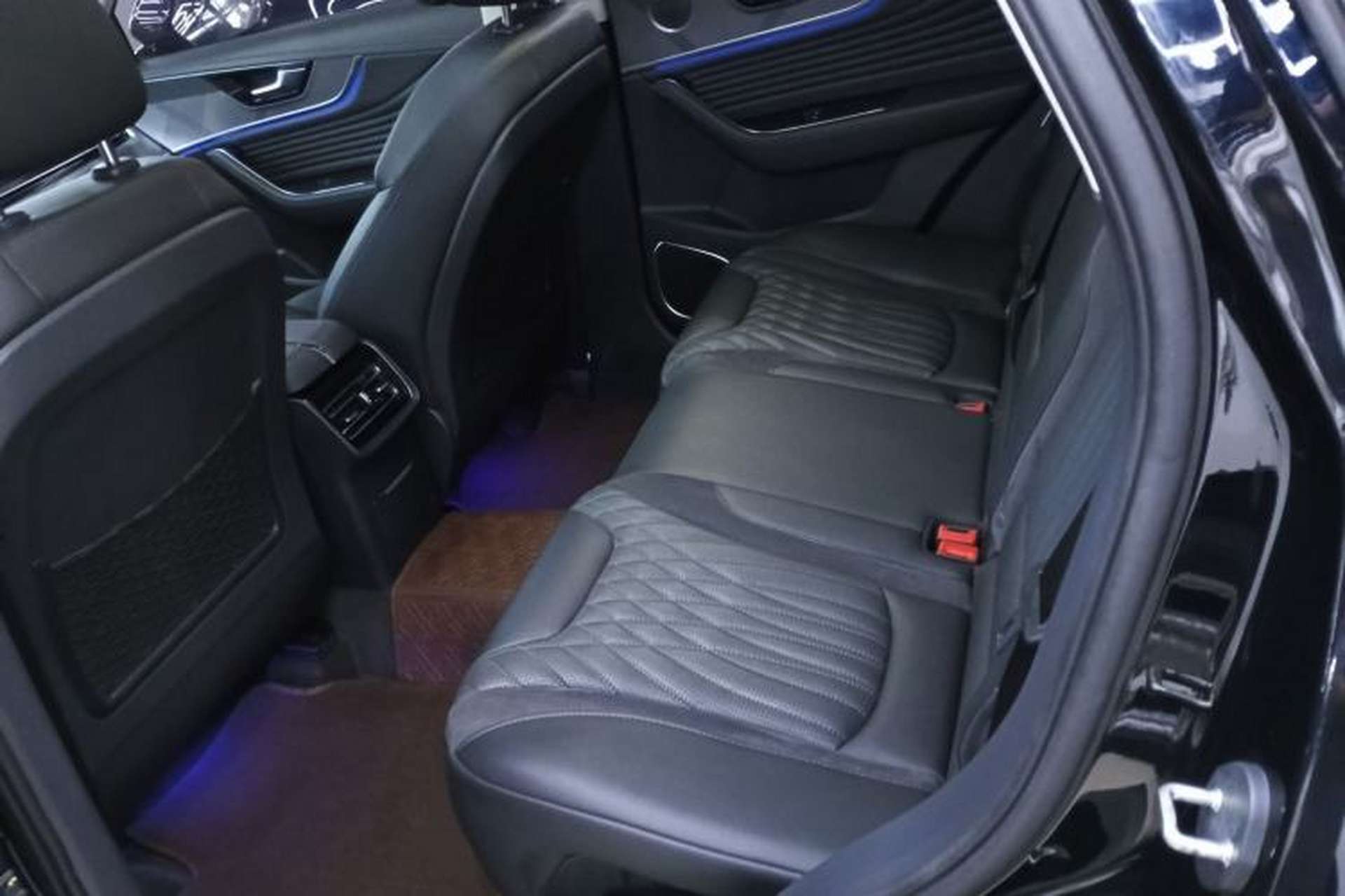 Used Hongqi HS5 2023 2.0T Qixiang Pro Edition Left Rear Seat