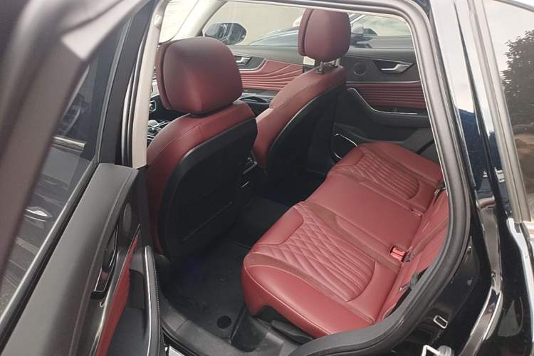 Used Hongqi HS5 2023 2.0T Qixiang Pro Edition Left Rear Seat
