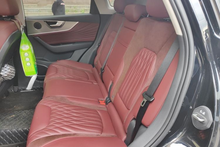 Used Hongqi HS5 2023 2.0T Four-Wheel Drive Flagship Pro Edition Left Rear Seat
