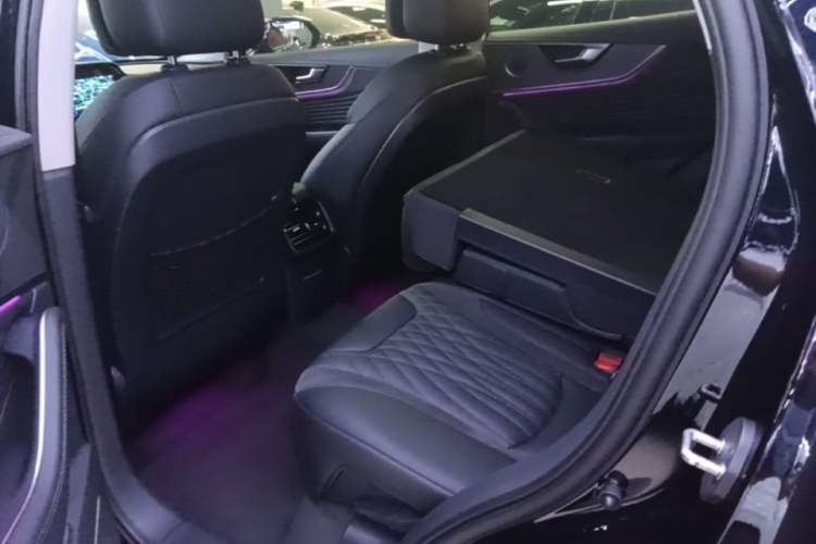 Used Hongqi HS5 2023 2.0T Qixiang Pro Edition Left Rear Seat