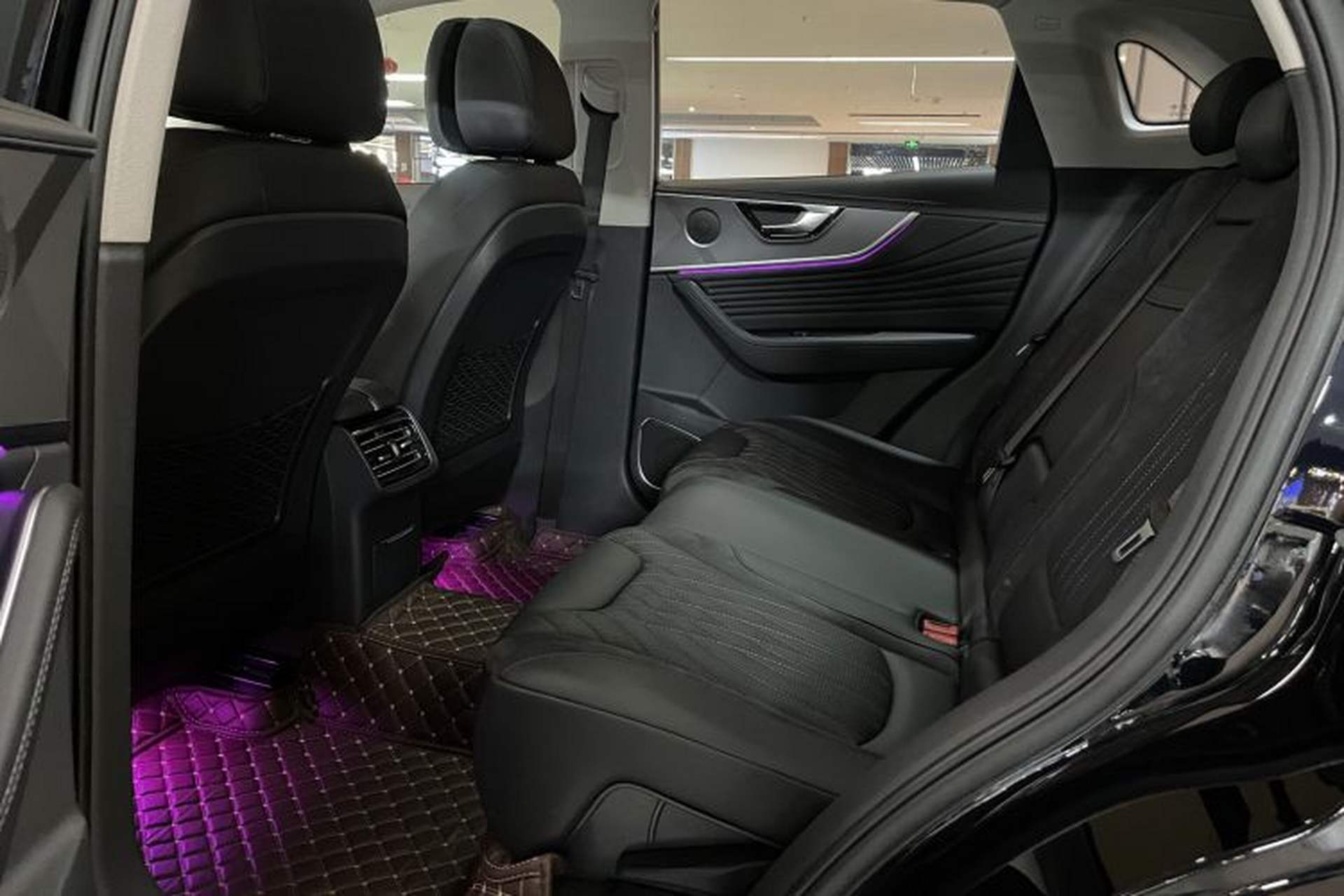 Used Hongqi HS5 2023 2.0T Qixiang Pro Edition Left Rear Seat