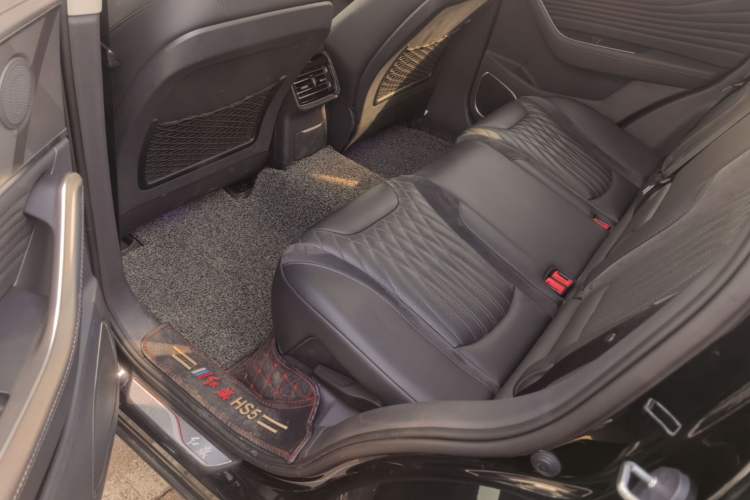 Used Hongqi HS5 2023 2.0T Qixiang Pro Edition Left Rear Seat