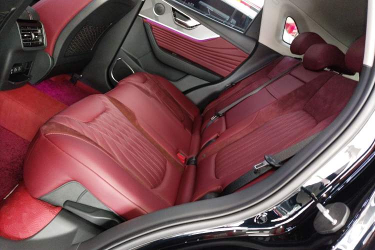 Used Hongqi HS5 2023 2.0T Four-Wheel Drive Flagship Pro Edition Left Rear Seat