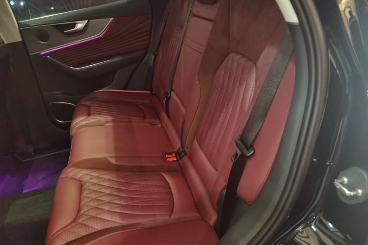 Used Hongqi HS5 2023 2.0T Four-Wheel Drive Flagship Pro Edition Left Rear Seat