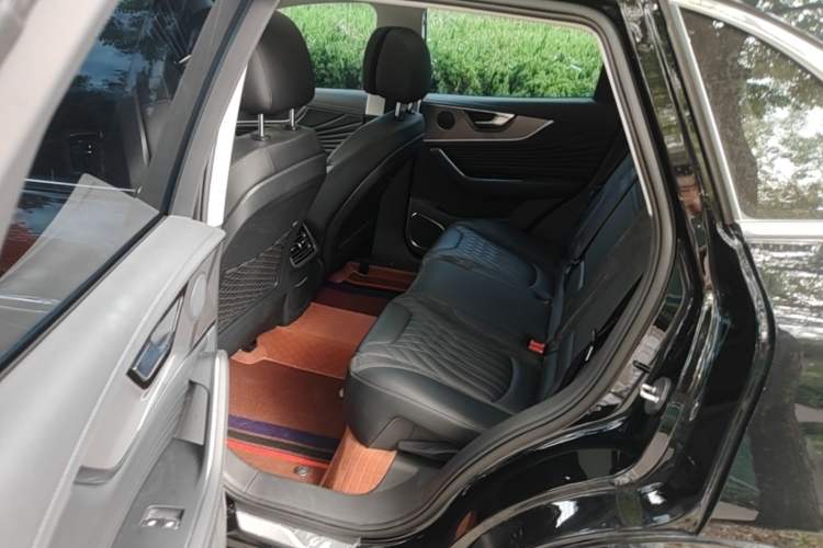 Used Hongqi HS5 2023 2.0T Qixiang Pro Edition Left Rear Seat