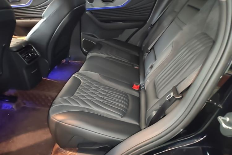Used Hongqi HS5 2023 2.0T Qixiang Pro Edition Left Rear Seat