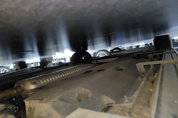 Used Hongqi HS5 2023 2.0T Qixiang Pro Edition Left Side Sill