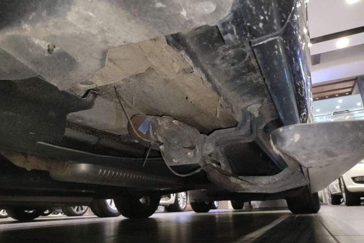 Used Hongqi HS5 2023 2.0T Qixiang Pro Edition Left Side Sill