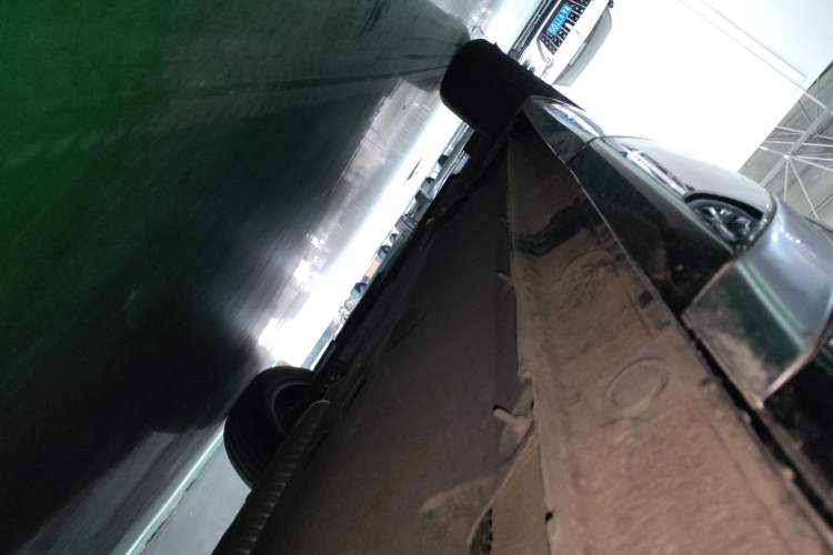 Used Hongqi HS5 2023 2.0T Qixiang Pro Edition Left Side Sill