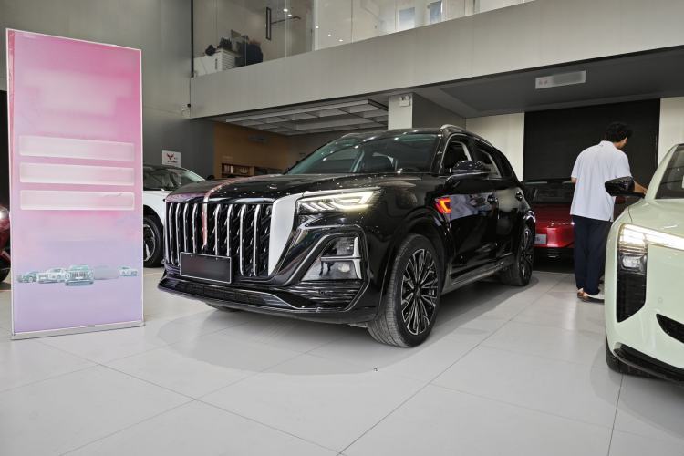 Used Hongqi HS5 2023 2.0T Four-Wheel Drive Flagship Pro Edition Guazi used car, China used car export, Used car for sale, Used cars, Cheapest cars for sale