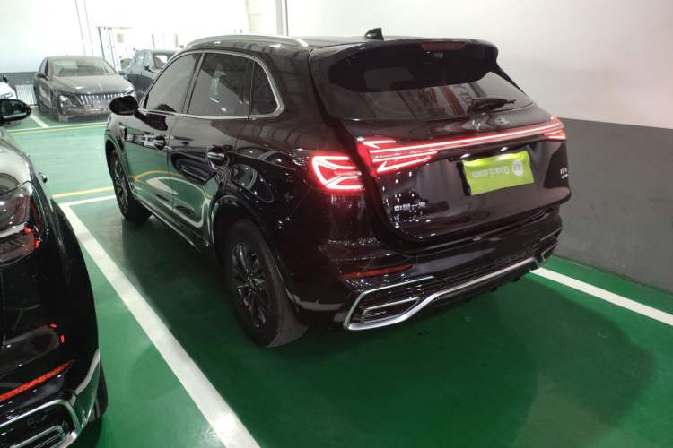 Used Hongqi HS5 2023 2.0T Qixiang Pro Edition Rear Left 45 Deg
