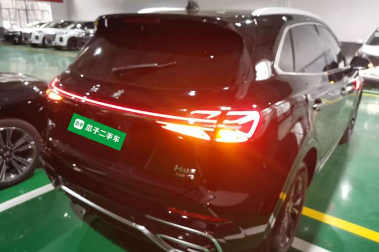Used Hongqi HS5 2023 2.0T Qixiang Pro Edition Rear Right 45 Deg