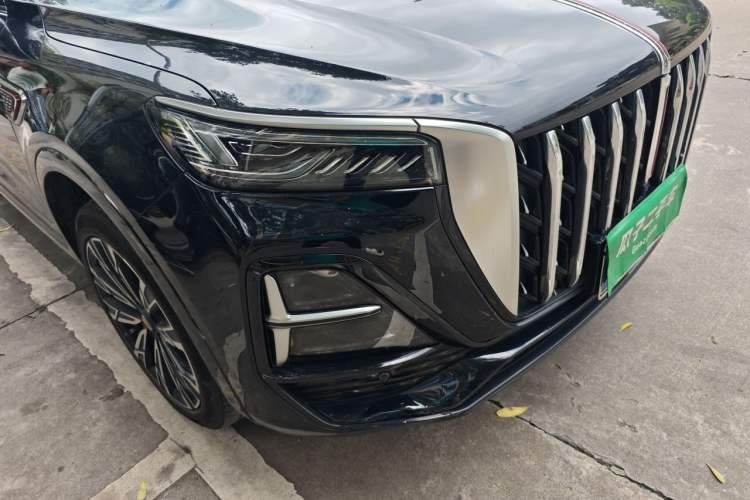 Used Hongqi HS5 2023 2.0T Four-Wheel Drive Flagship Pro Edition Right Front Headlight