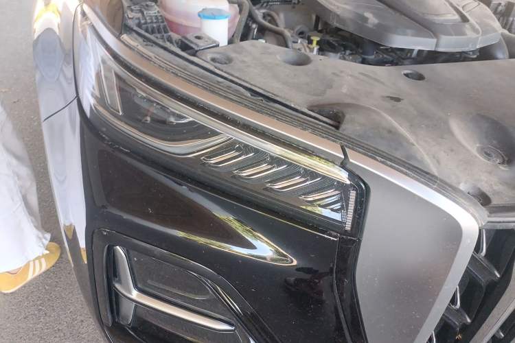 Used Hongqi HS5 2023 2.0T Qixiang Pro Edition Right Front Headlight