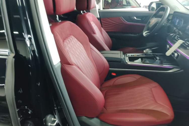 Used Hongqi HS5 2023 2.0T Four-Wheel Drive Flagship Pro Edition Right Front Seat