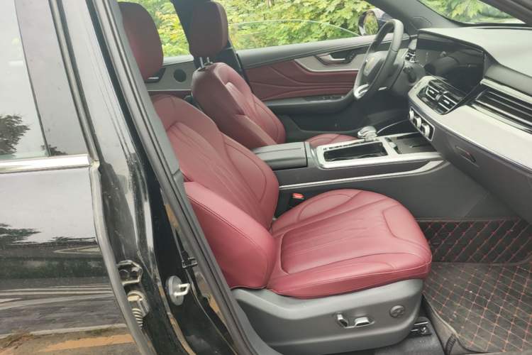 Used Hongqi HS5 2023 2.0T Four-Wheel Drive Flagship Pro Edition Right Front Seat