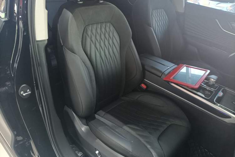 Used Hongqi HS5 2023 2.0T Qixiang Pro Edition Right Front Seat