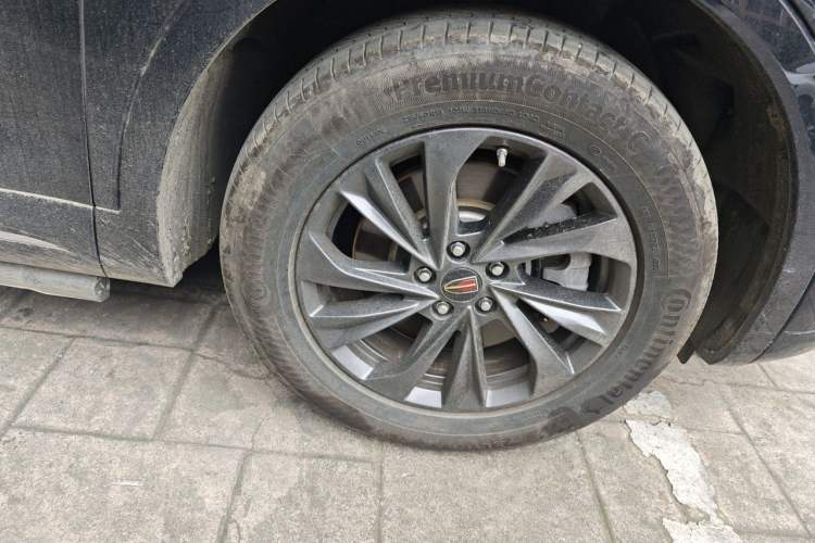 Used Hongqi HS5 2023 2.0T Qixiang Pro Edition Right Front Wheel Hub