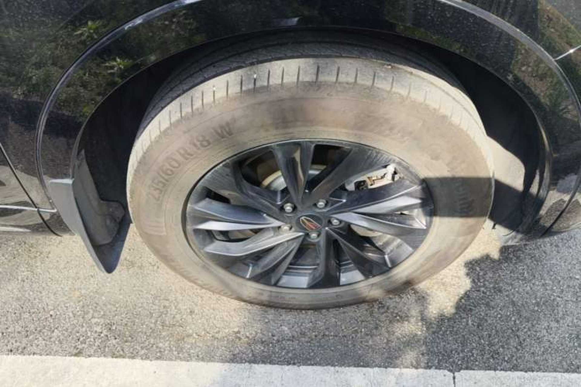 Used Hongqi HS5 2023 2.0T Qixiang Pro Edition Right Front Wheel Hub