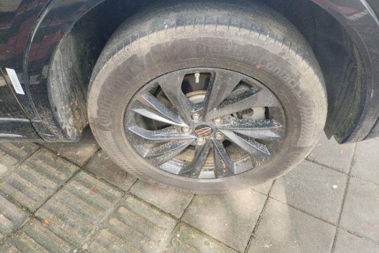 Used Hongqi HS5 2023 2.0T Qixiang Pro Edition Right Front Wheel Hub