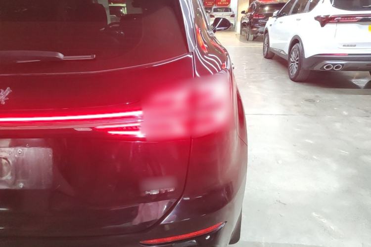Used Hongqi HS5 2023 2.0T Four-Wheel Drive Flagship Pro Edition Right Rear Taillight