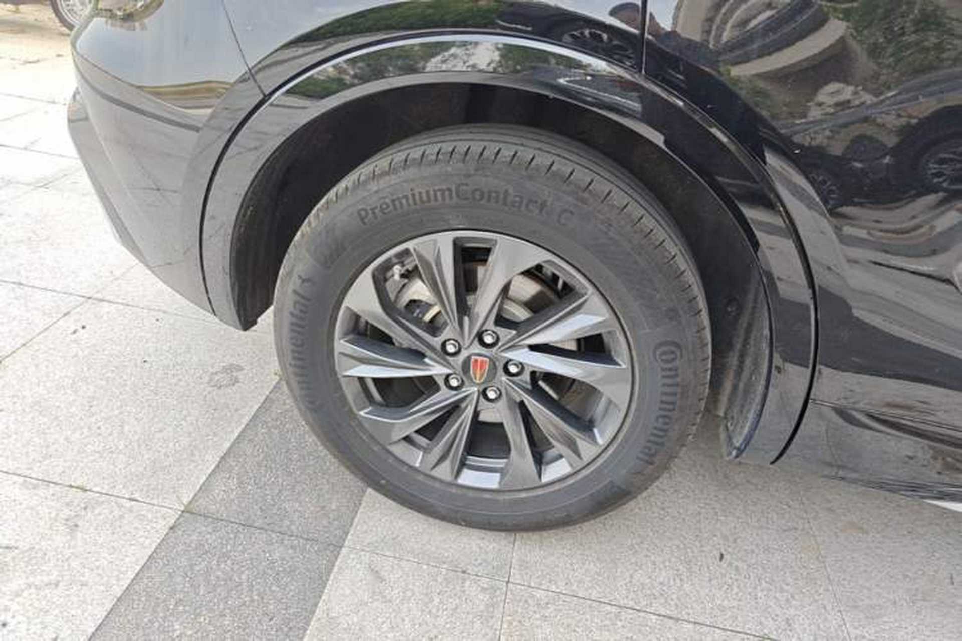 Used Hongqi HS5 2023 2.0T Qixiang Pro Edition Right Rear Wheel Hub
