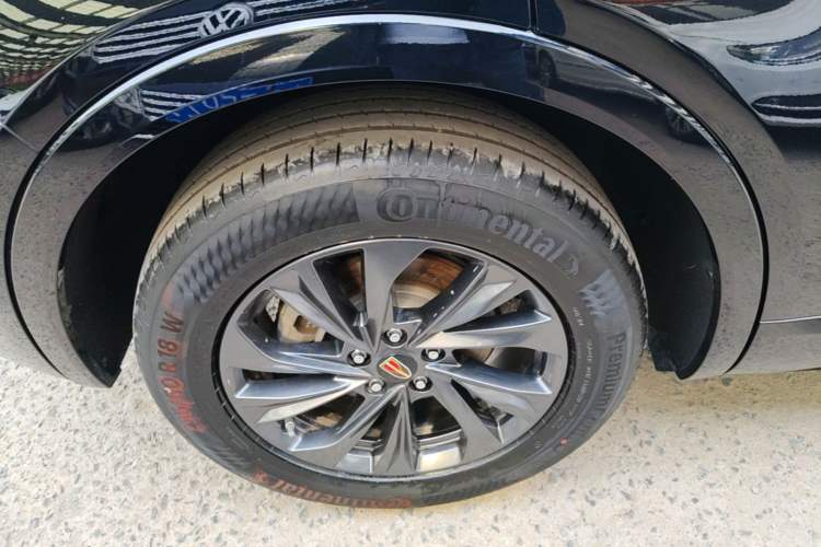 Used Hongqi HS5 2023 2.0T Qixiang Pro Edition Right Rear Wheel Hub