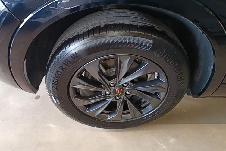 Used Hongqi HS5 2023 2.0T Qixiang Pro Edition Right Rear Wheel Hub