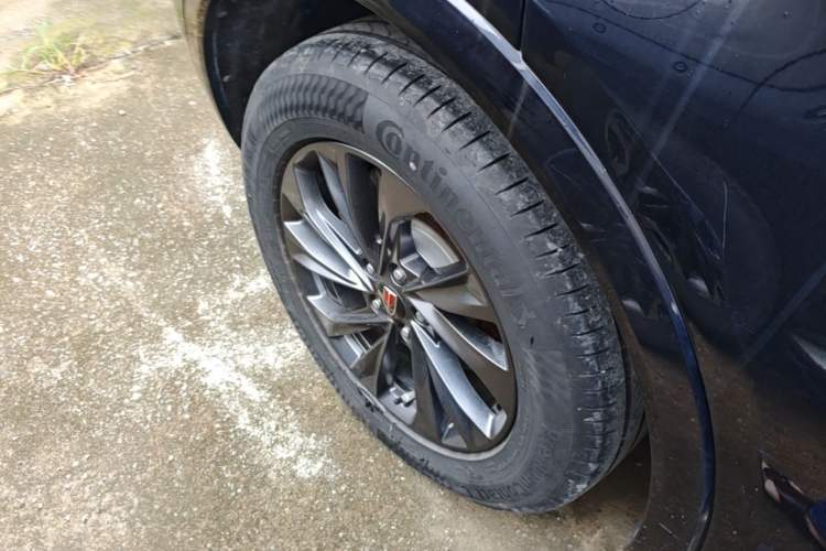 Used Hongqi HS5 2023 2.0T Qixiang Pro Edition Right Rear Wheel Hub