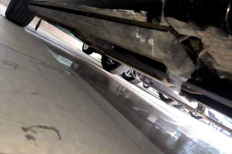 Used Hongqi HS5 2023 2.0T Qixiang Pro Edition Right Side Sill