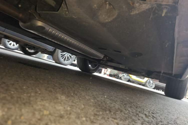 Used Hongqi HS5 2023 2.0T Qixiang Pro Edition Right Side Sill