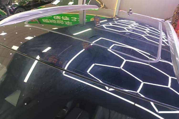 Used Hongqi HS5 2023 2.0T Qixiang Pro Edition Roof