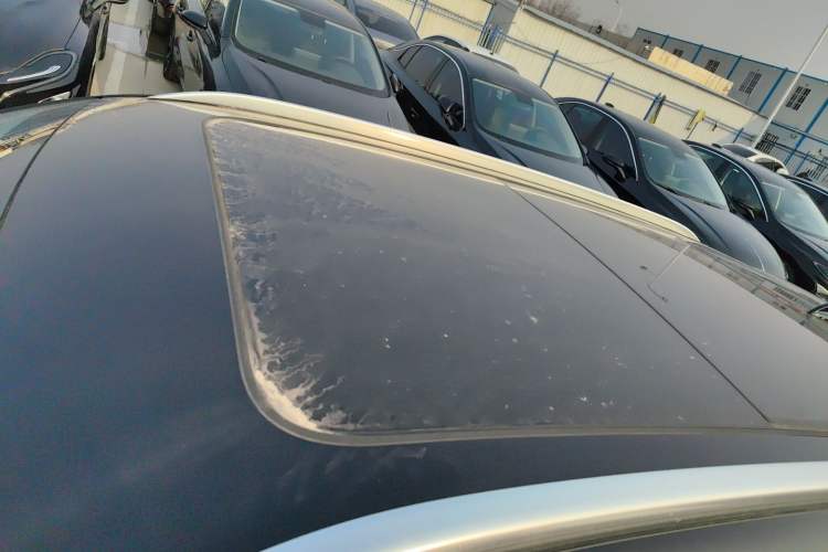 Used Hongqi HS5 2023 2.0T Qixiang Pro Edition Roof